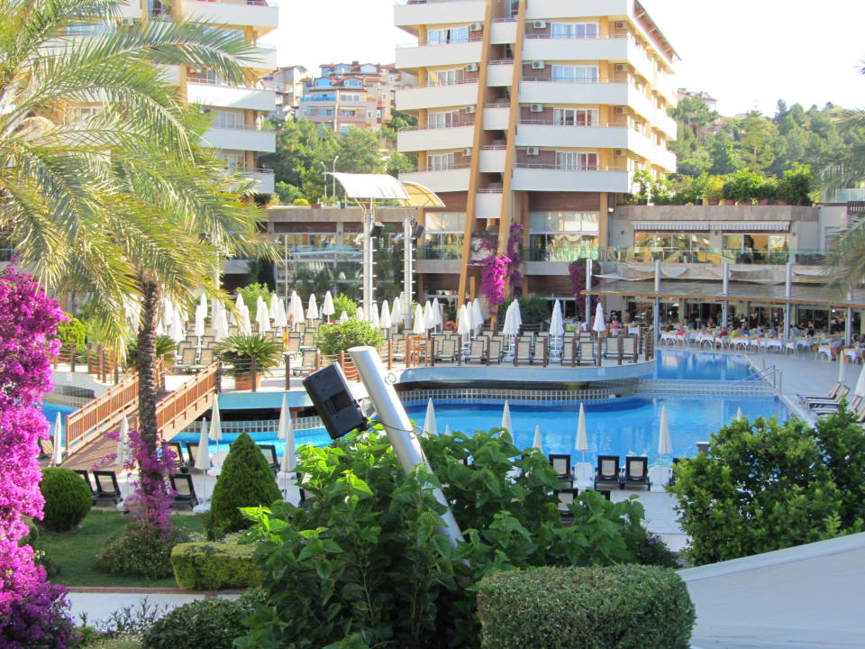 Hauptpool Alaiye Resort & Spa