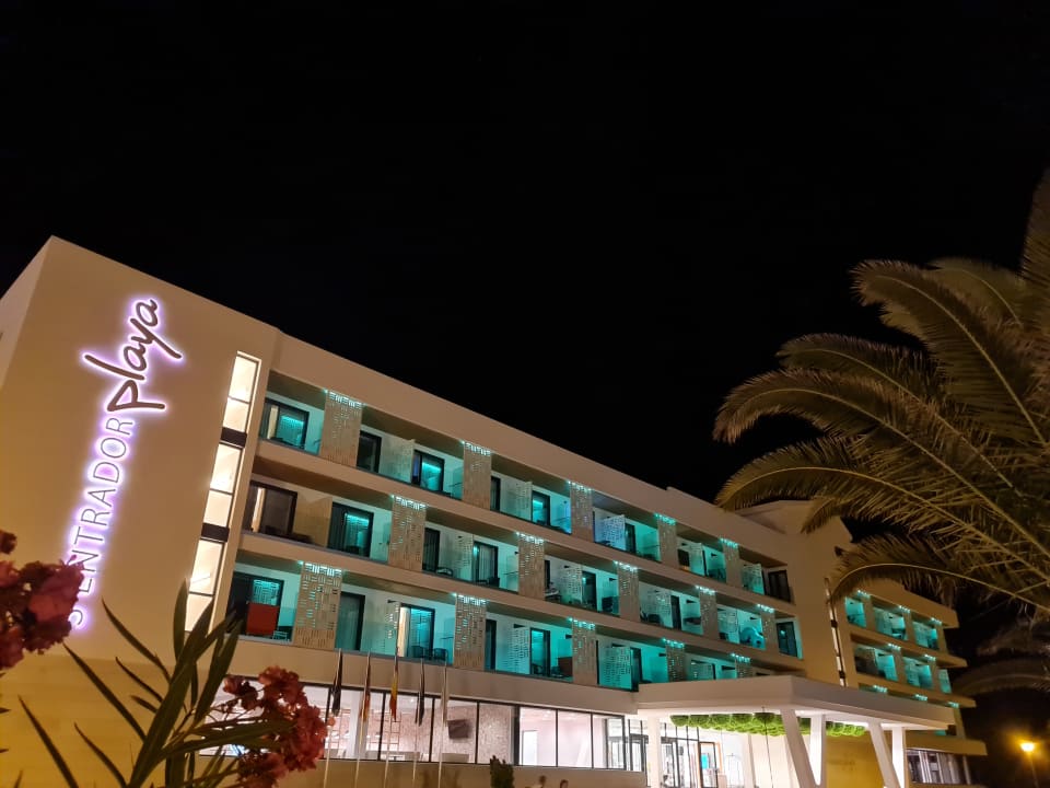 Außenansicht Hotel & Spa S'Entrador Playa