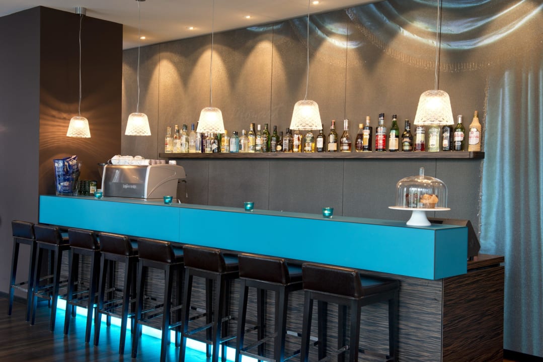 Bar Motel One Salzburg-Mirabell
