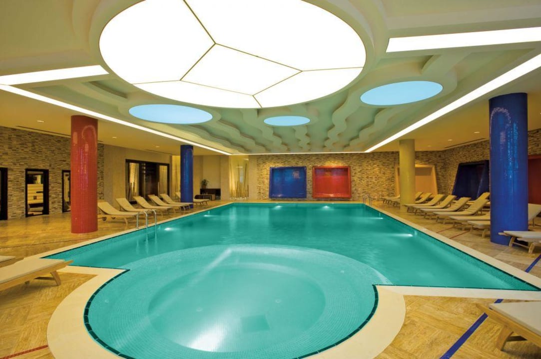 Pool-Anlage Melas Lara Hotel