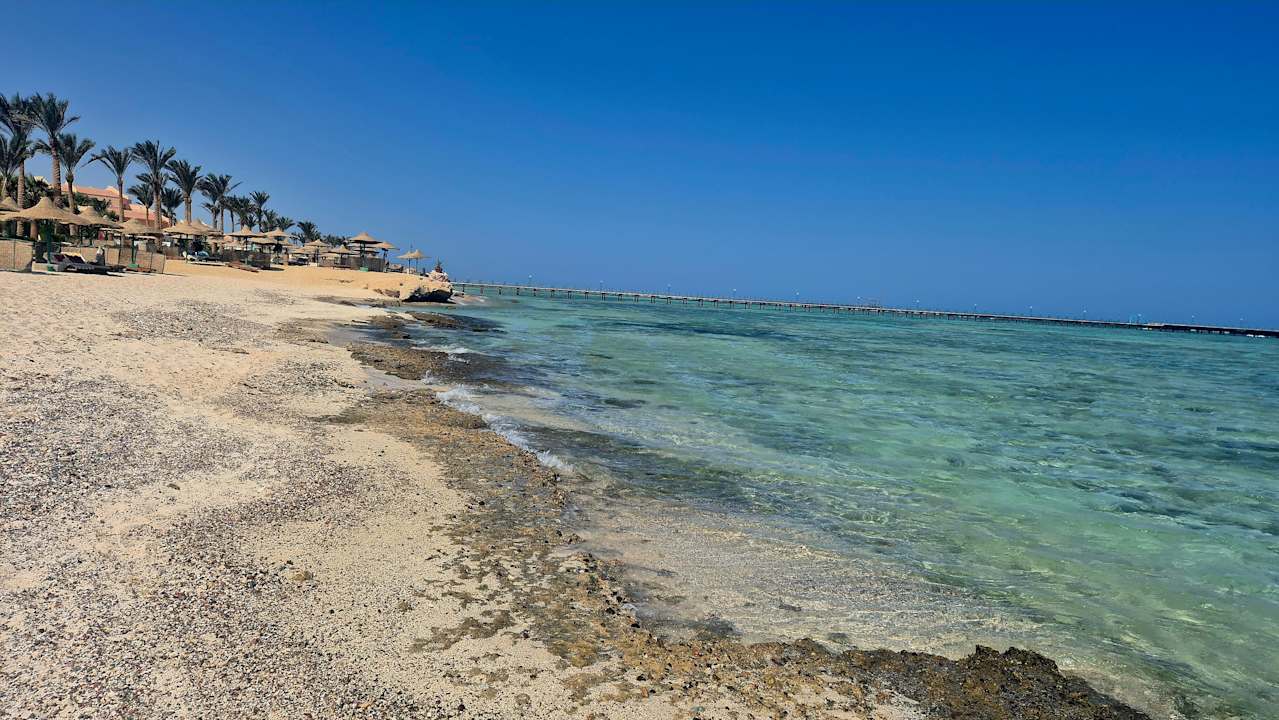 Außenansicht Flamenco Beach & Resort