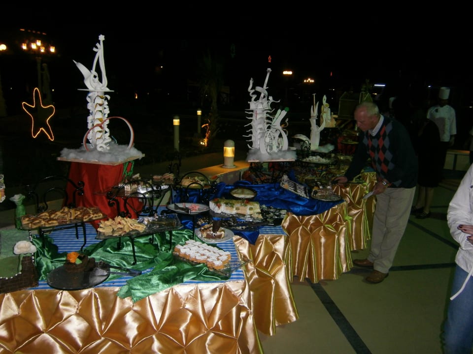 Christmas Buffet Hotel Titanic Palace