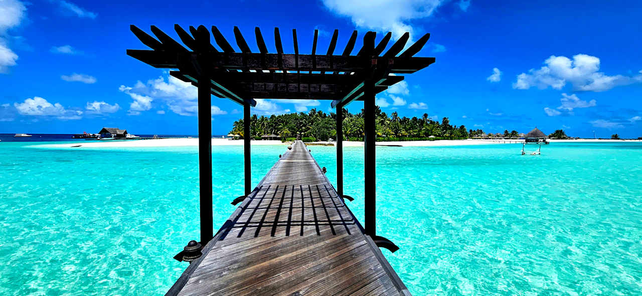 Außenansicht Constance Moofushi Maldives