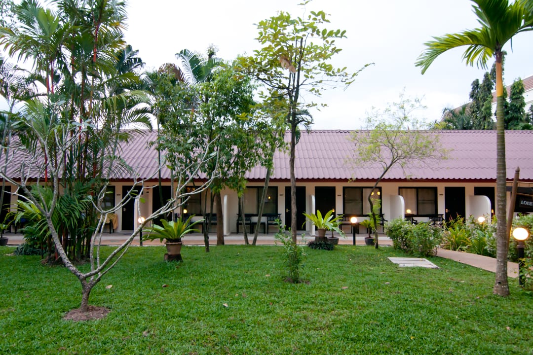 Gartenanlage Deevana Patong Resort & Spa