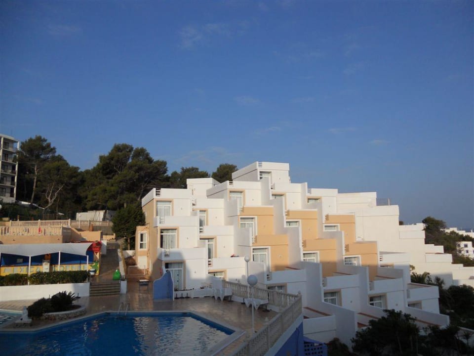 Wohnblock gelb Barceló Portinatx - Adults only