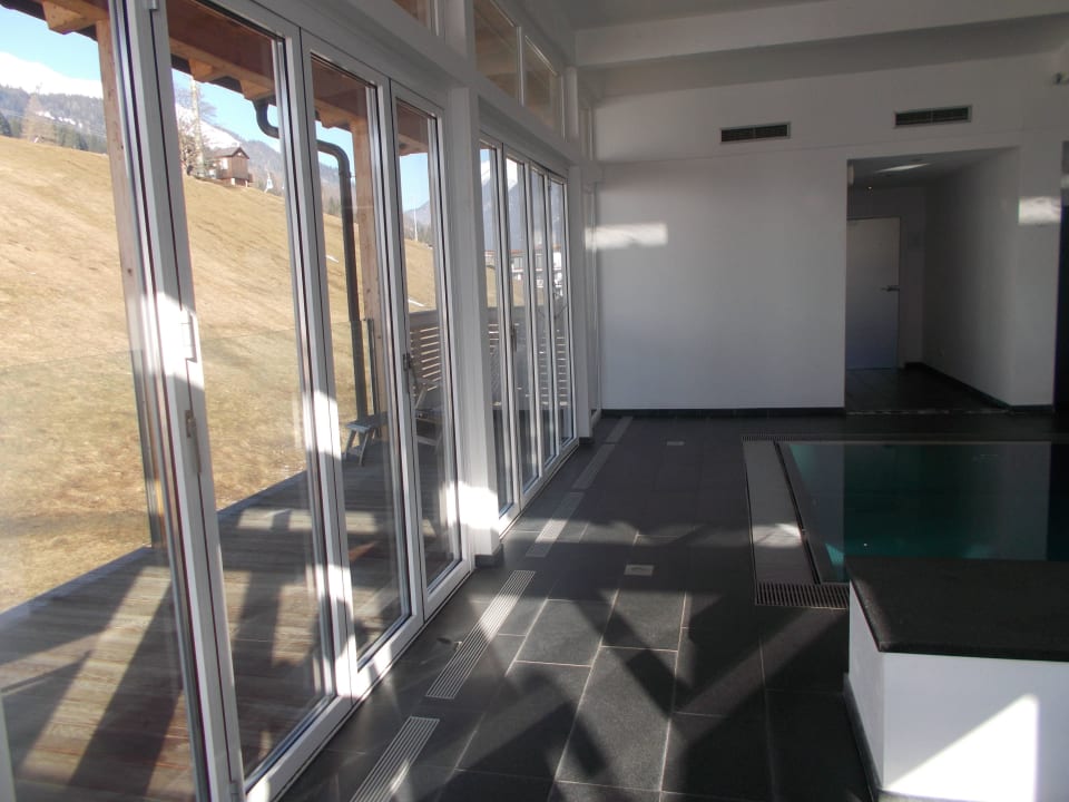 Pool Boutique Hotel Bellevue Lermoos