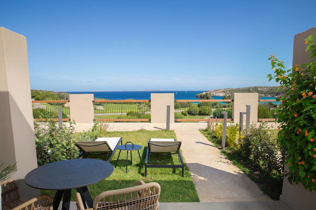 Außenansicht Mangia's Sardinia Resort