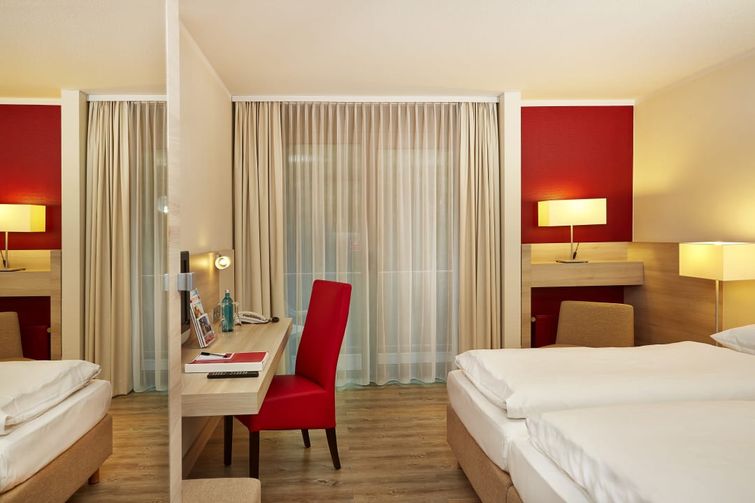 Zimmer H+ Hotel Bad Soden