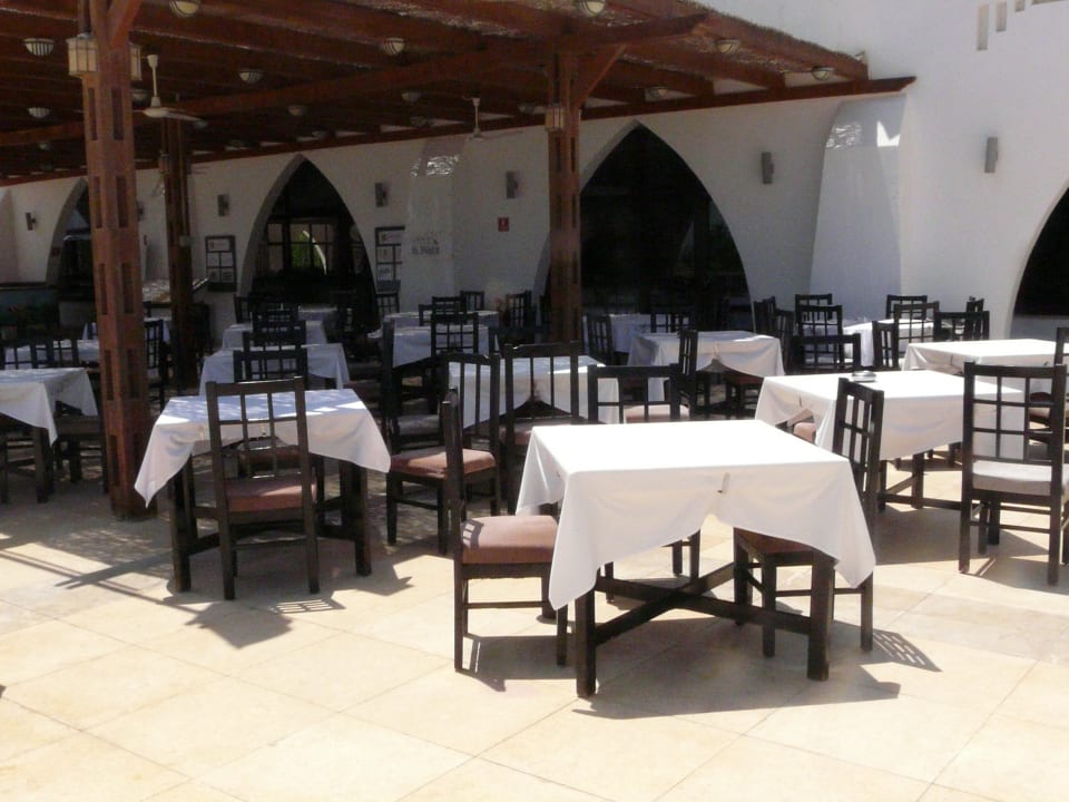 Gastro Hotel Gorgonia Beach Resort