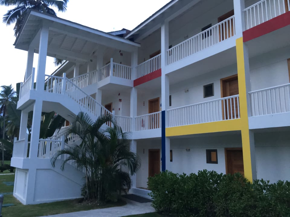 Außenansicht Viva V Samana by Wyndham – Adults Only