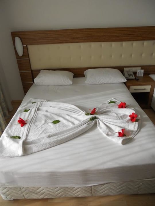 Geschenk vom Zimmermädchen Blue Diamond Alya