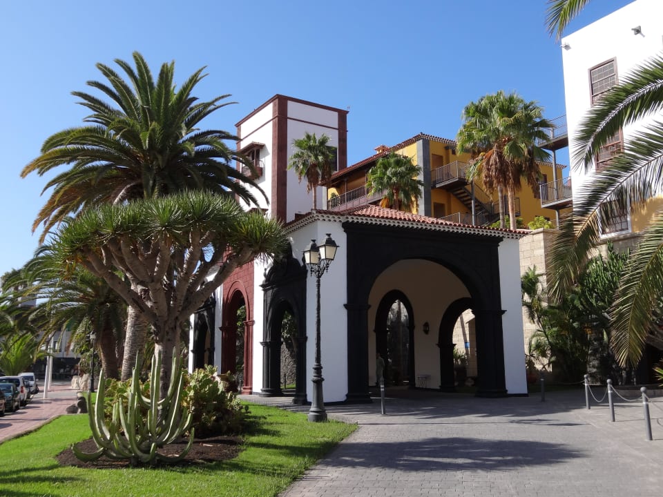 Haupteingang - Zufahrt Gran Tacande Wellness & Relax Costa Adeje