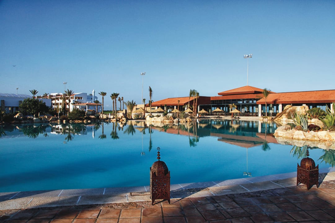 Swimming pool outdoor Hotel Riu Tikida Dunas
