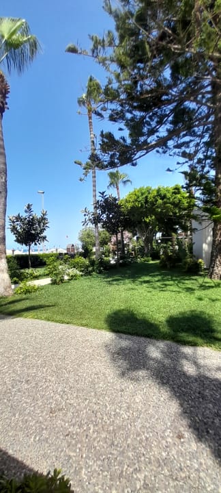 Gartenanlage Nerton Hotel - Erwachsenenhotel ab 16 Jahren