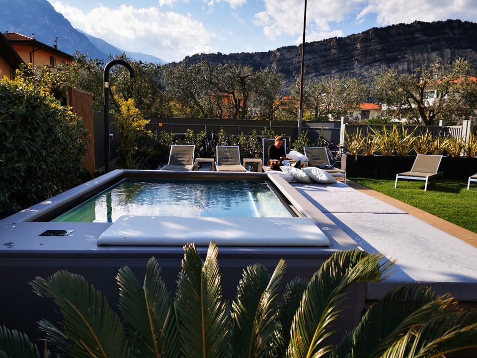 Pool Hotel Villa Alberta