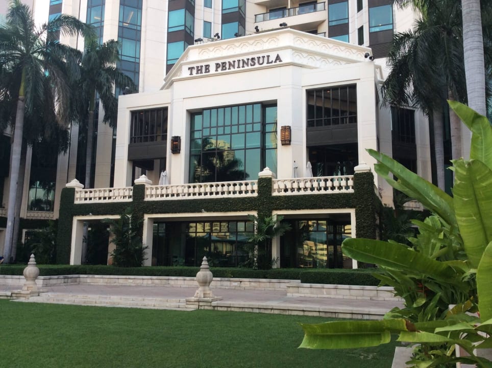 Vom Fluss her gesehen Hotel The Peninsula Bangkok