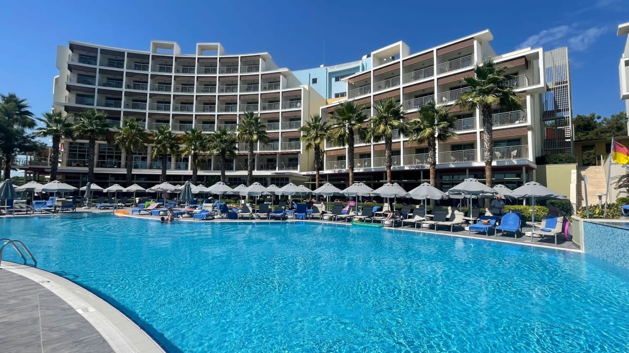 Pool Akra Sorgun Tui Blue Sensatori