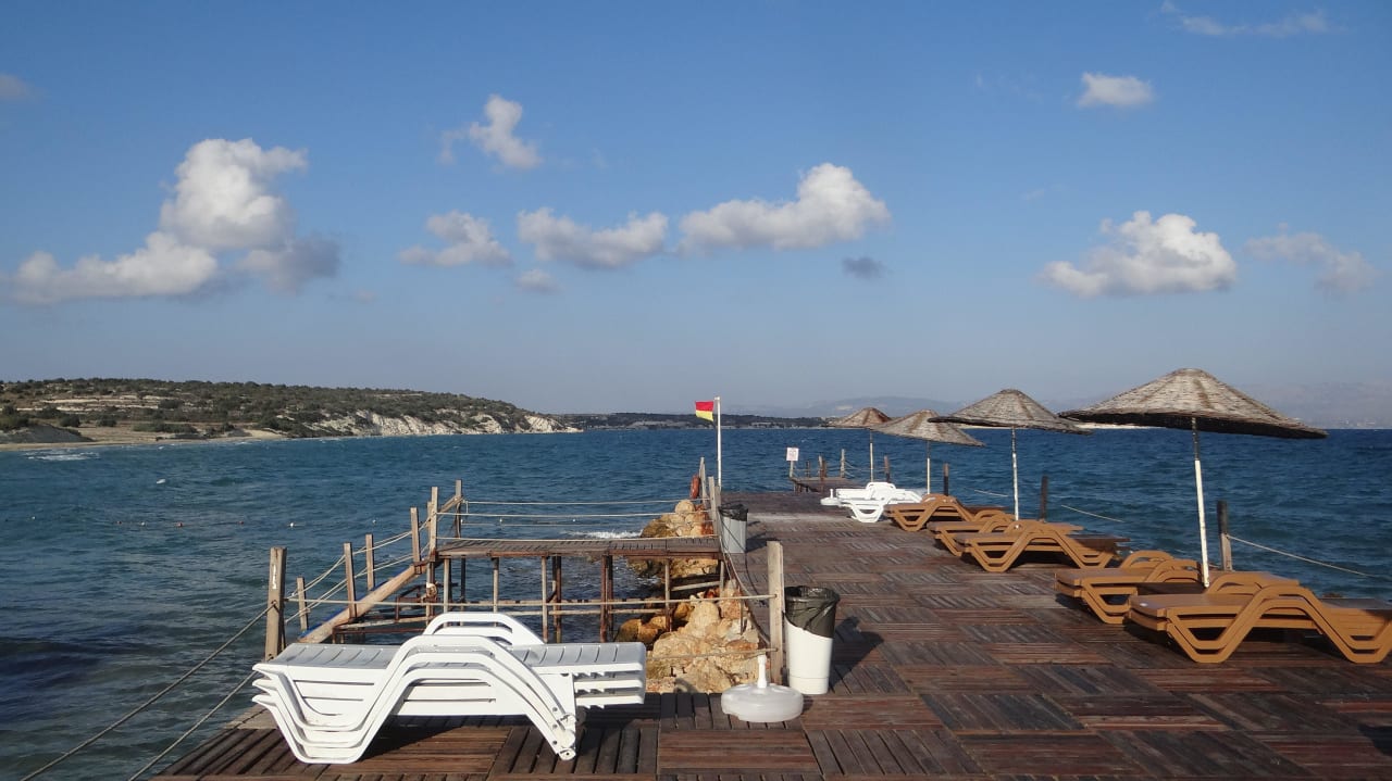 Krótkie molo Hotel Babaylon