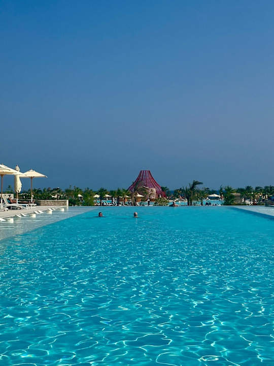 Pool Sentido Reef Oasis Suakin