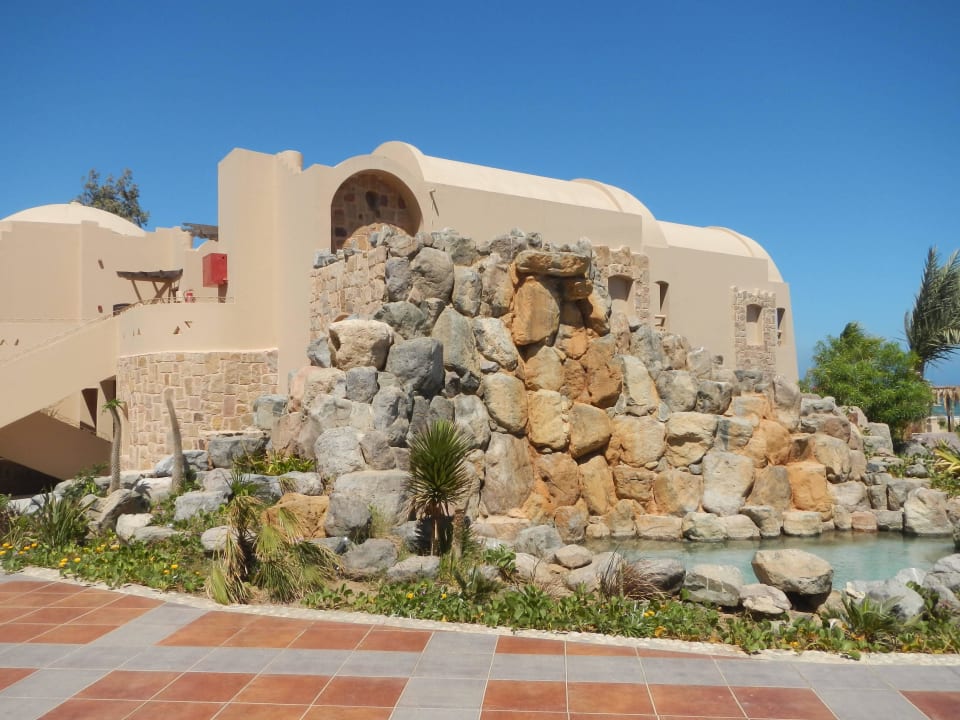 Wasserfall am Pool Shams Alam Beach Resort