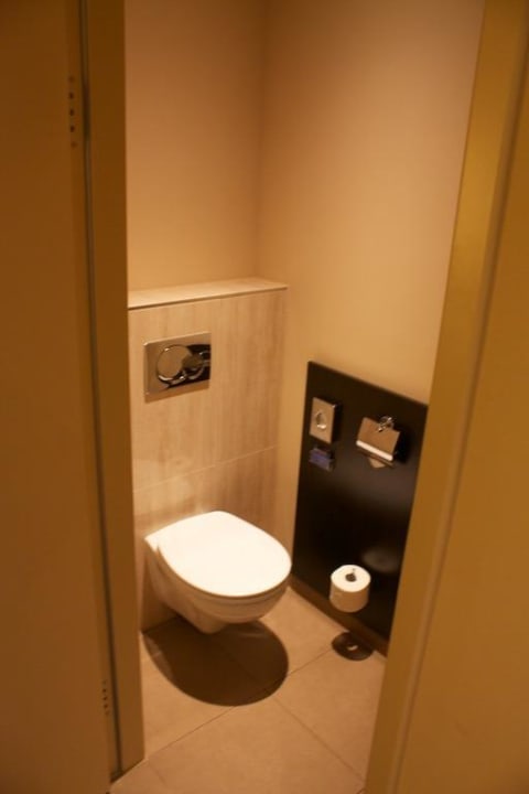 Bad Toilette Lindner Hotel Vienna Am Belvedere, part of JdV by Hyatt