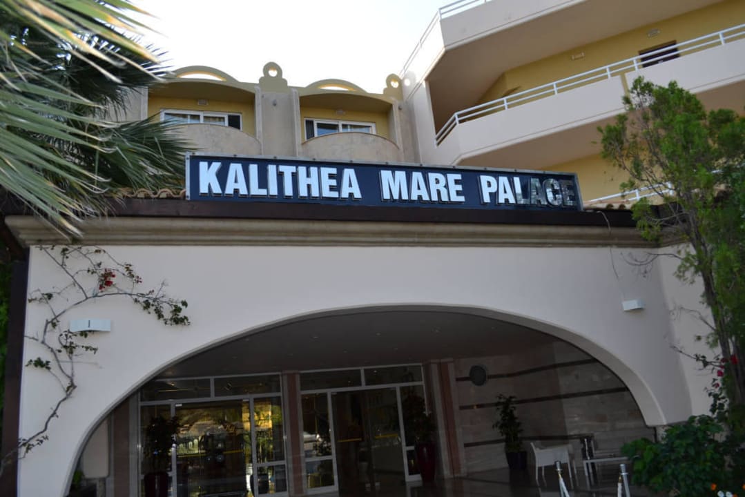 Wygląd zewnętrzny hotelu Hotel Kalithea Horizon Royal