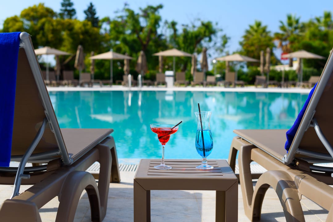 Pool Jupiter Albufeira Hotel