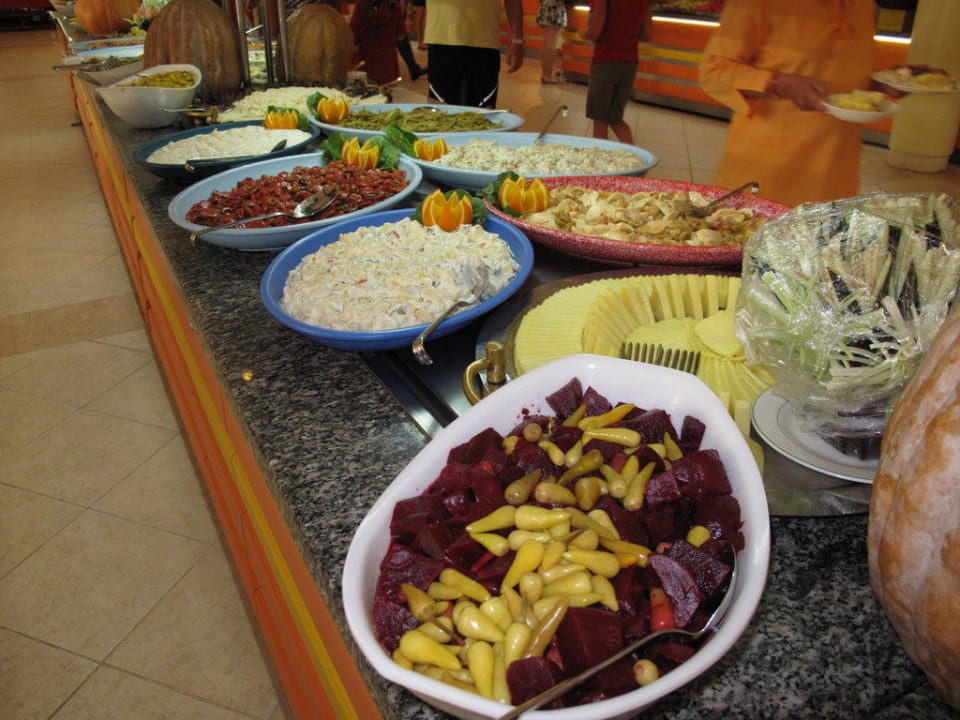 Buffet VONRESORT Golden Beach