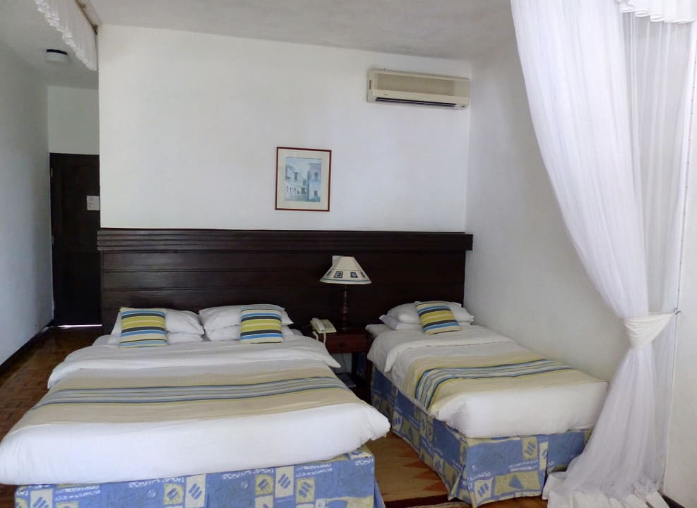 3 Betten und Klimaanlage Hotel Traveller's Club