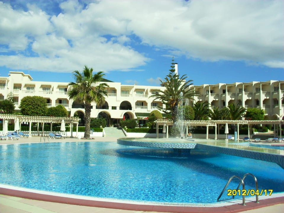 Basen Le Royal Hotels & Resorts - Hammamet