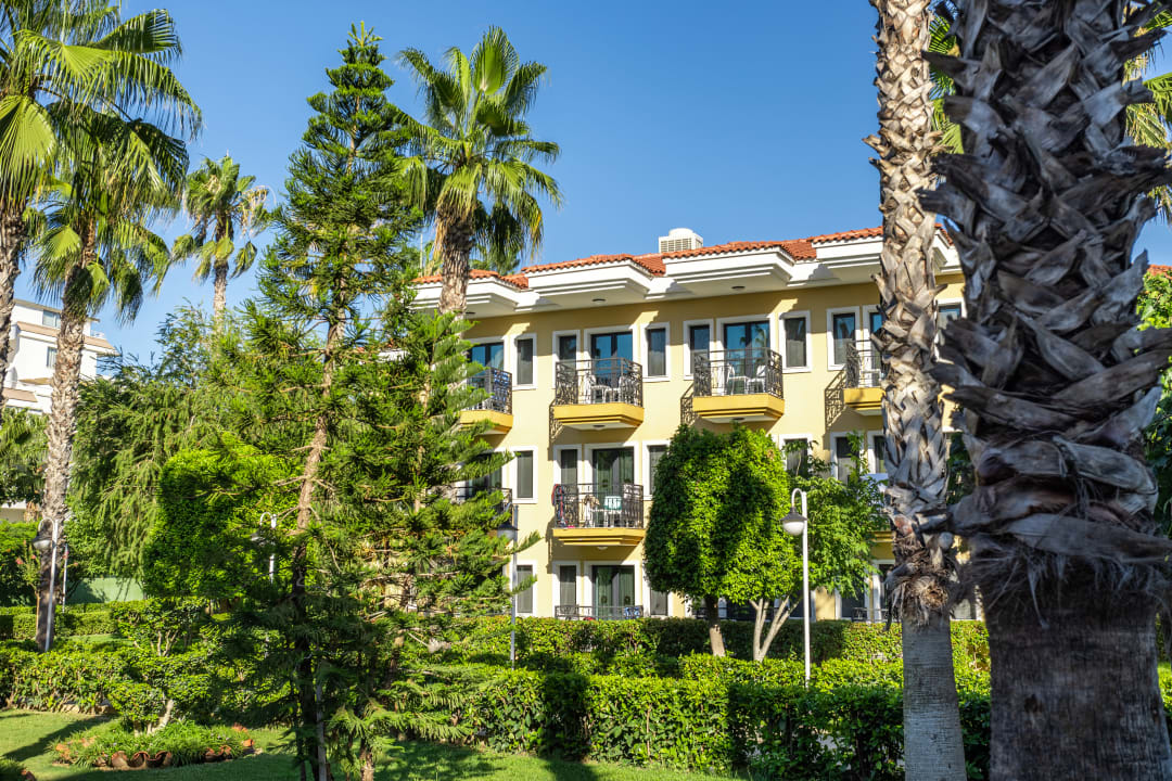 Gartenanlage Club Hotel Phaselis Rose