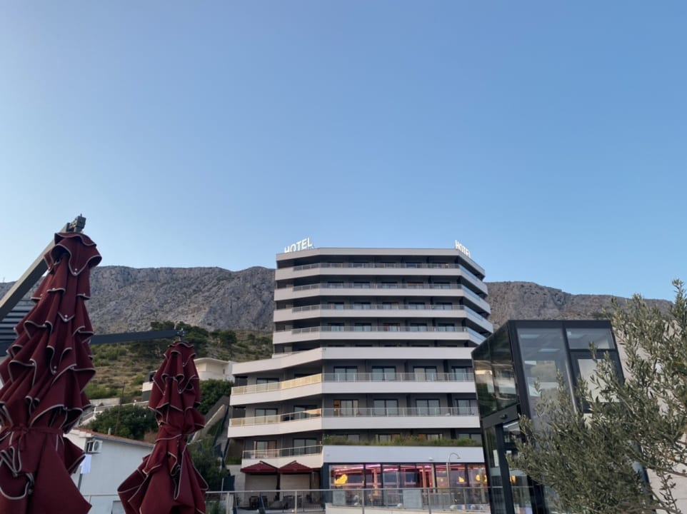 Außenansicht Hotel Plaza Duce