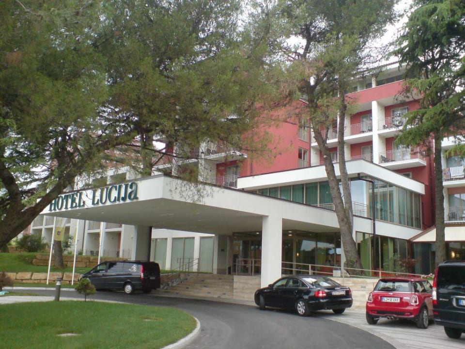 Eingangsbereich Remisens Hotel Lucija
