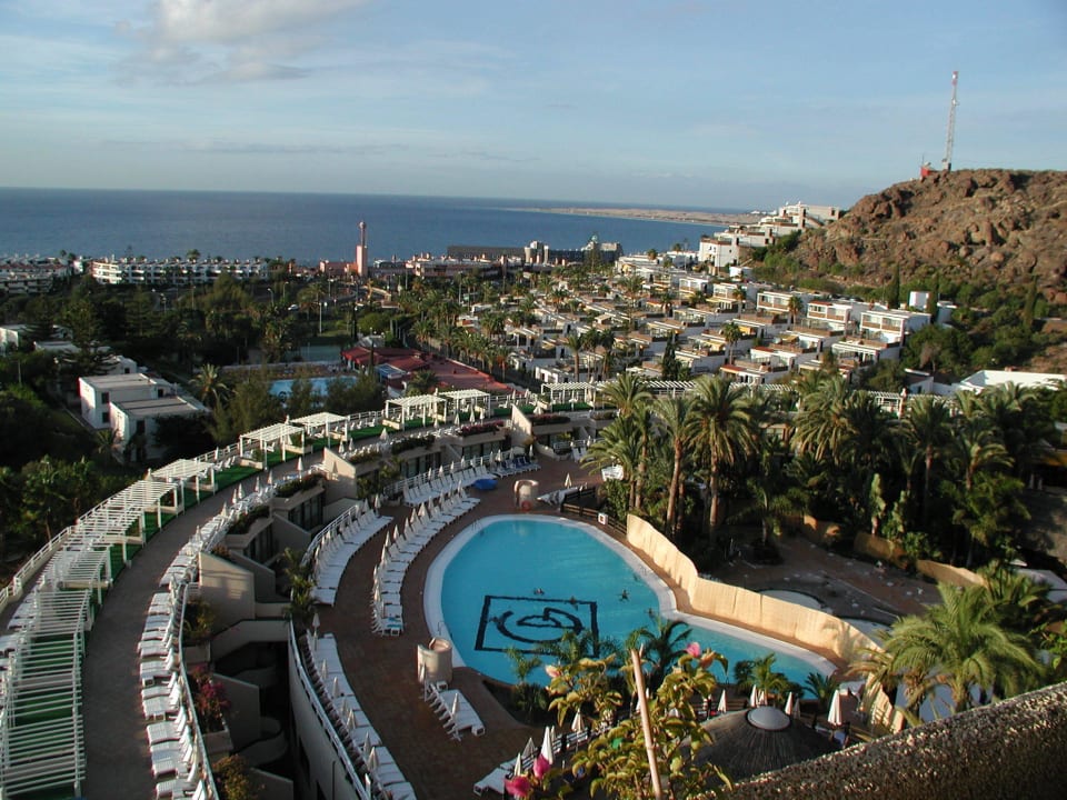 Ausblick auf die Bucht von San Agustin Gloria Palace San Agustin Thalasso & Hotel
