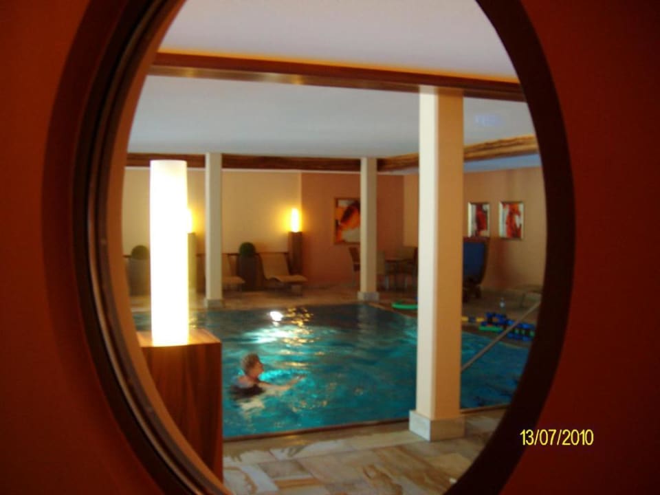 Blick ins Schwimmbad Hotel Klausnerhof
