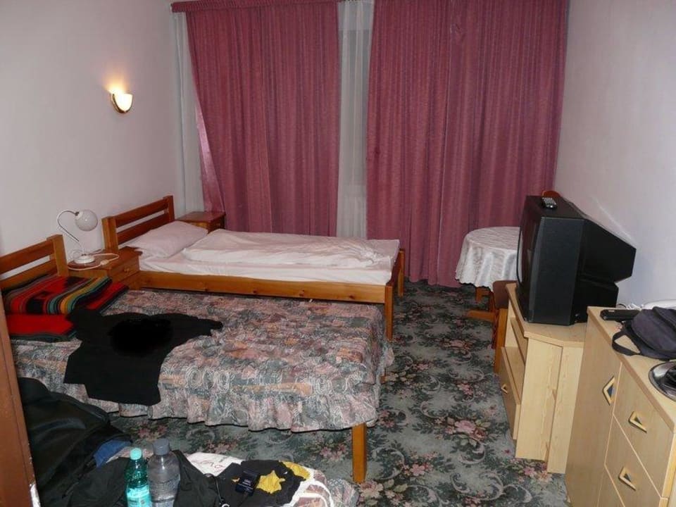 Standardzimmer (durchgelegene Matratzen) Centrum Rehabilitacji Rolników Krus