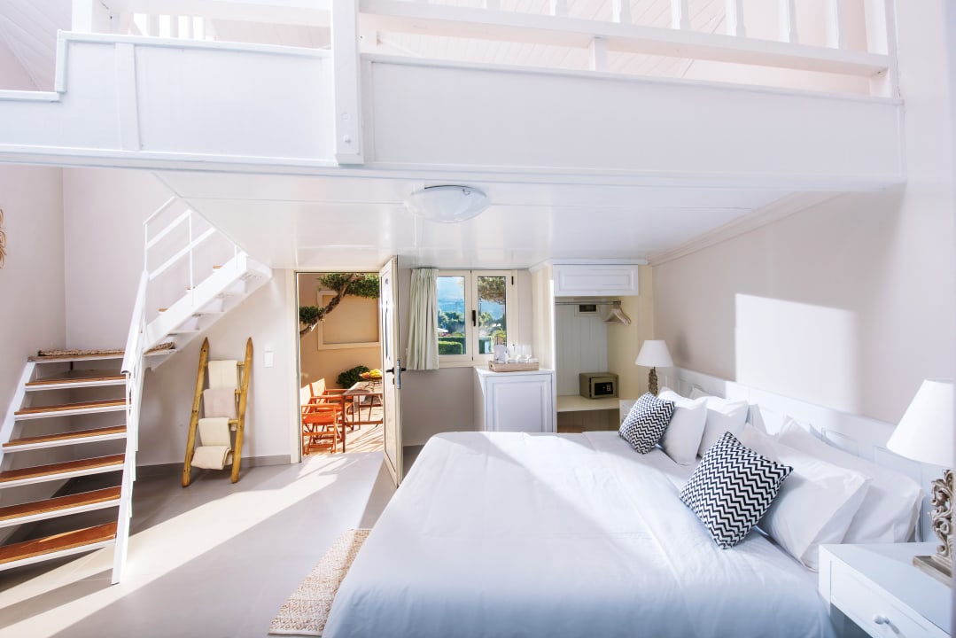 Zimmer Notos Heights Hotel & Suites