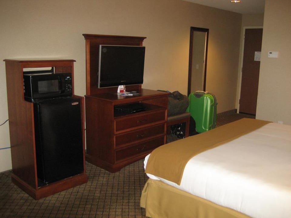 Doppelzimmer TV Mikrowelle Kühlschrank Holiday Inn Express Hotel & Suites Hampton South-Seabrook