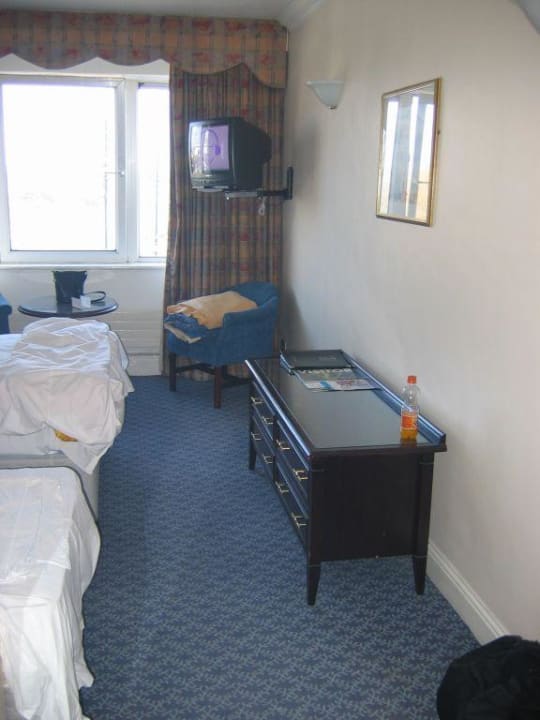 Zimmer  Hotel Tara Towers