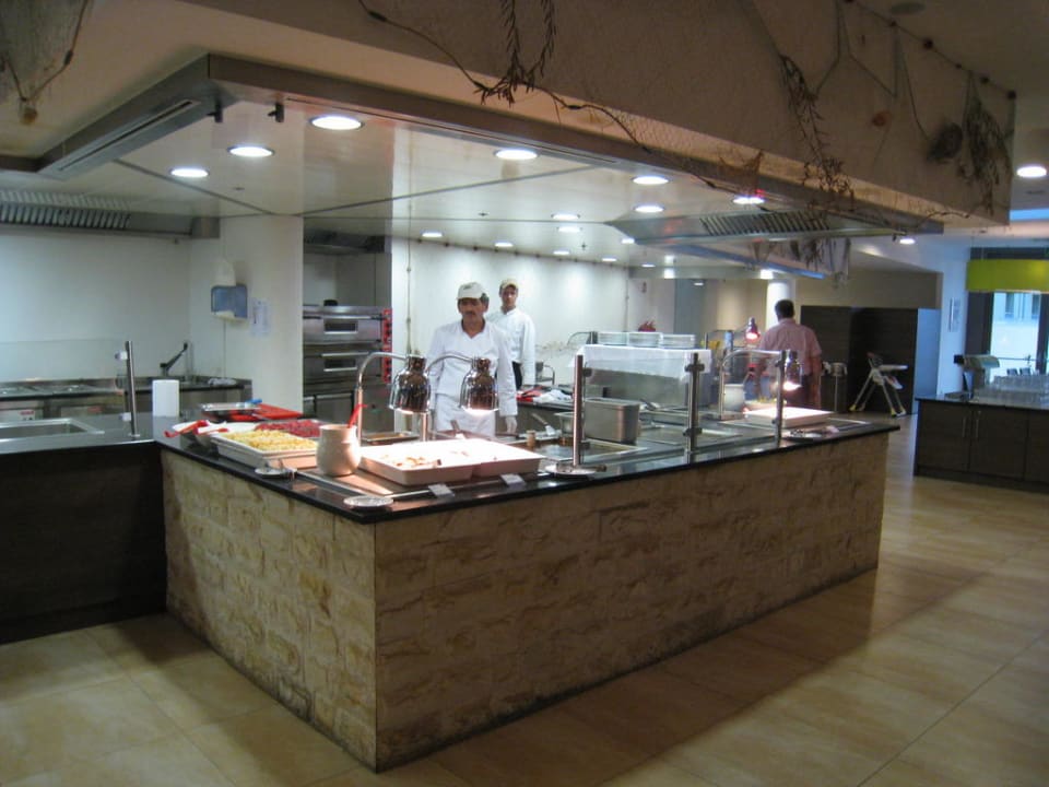 Hier kocht der Koch vor deinen Augen  Falkensteiner Family Hotel Diadora