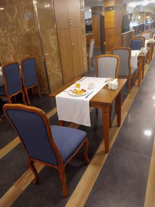 Gastro Wyndham Garden Lara