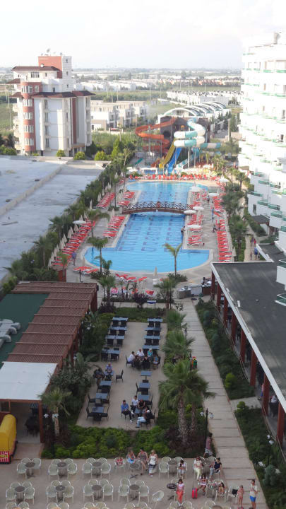 Ausblick 7 Etage von der Lobbyseite Wyndham Garden Lara