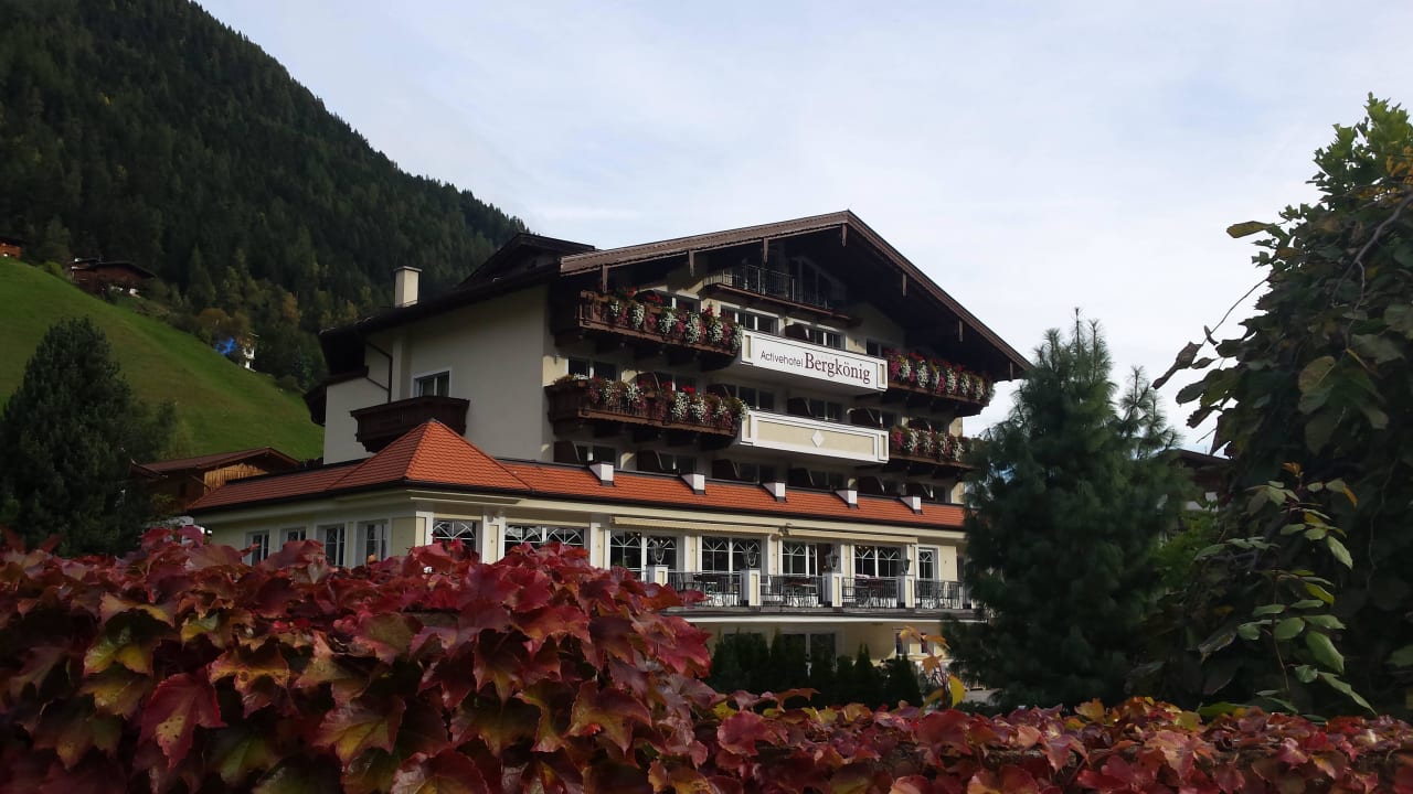 Aussenansicht Activehotel Bergkönig