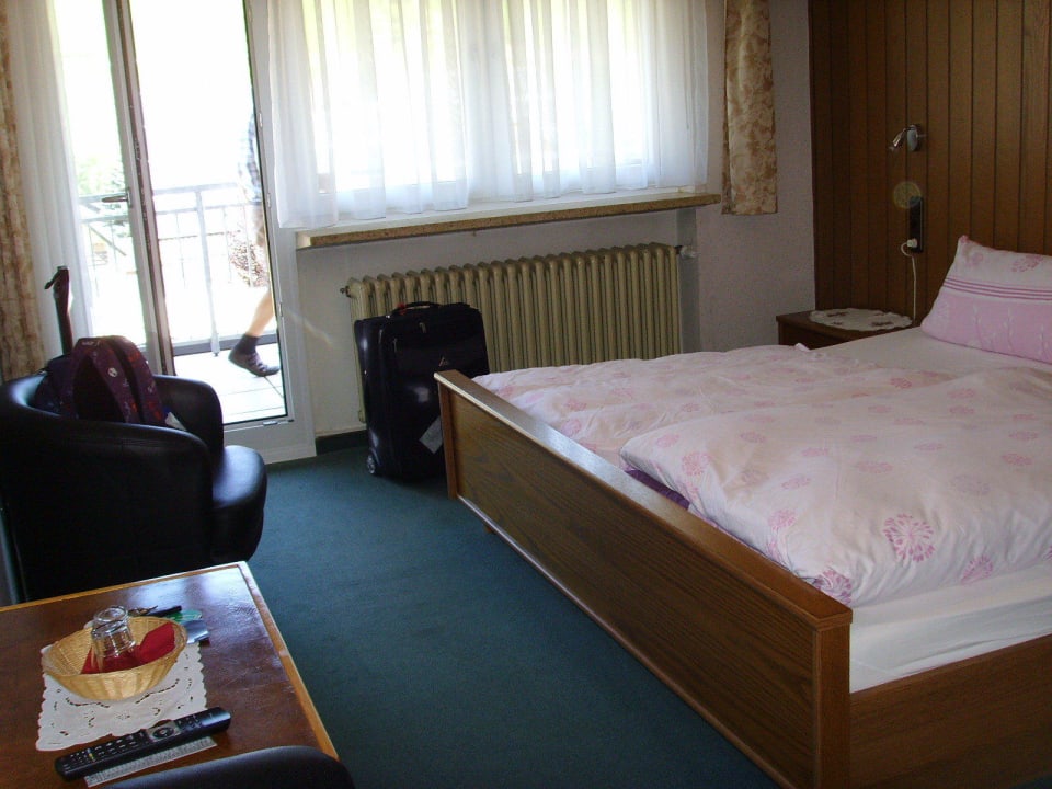 Zimmer 16 Wein-gut-Hotel Lenz