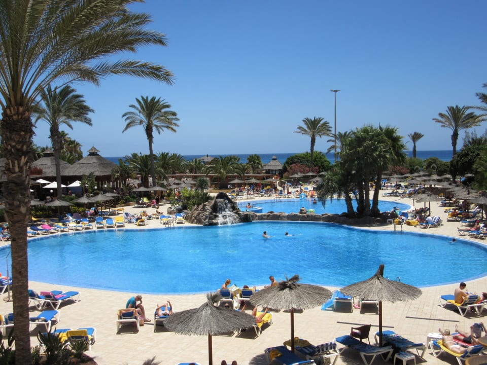 Traumhafte Poolanlage Elba Carlota Beach & Golf Resort