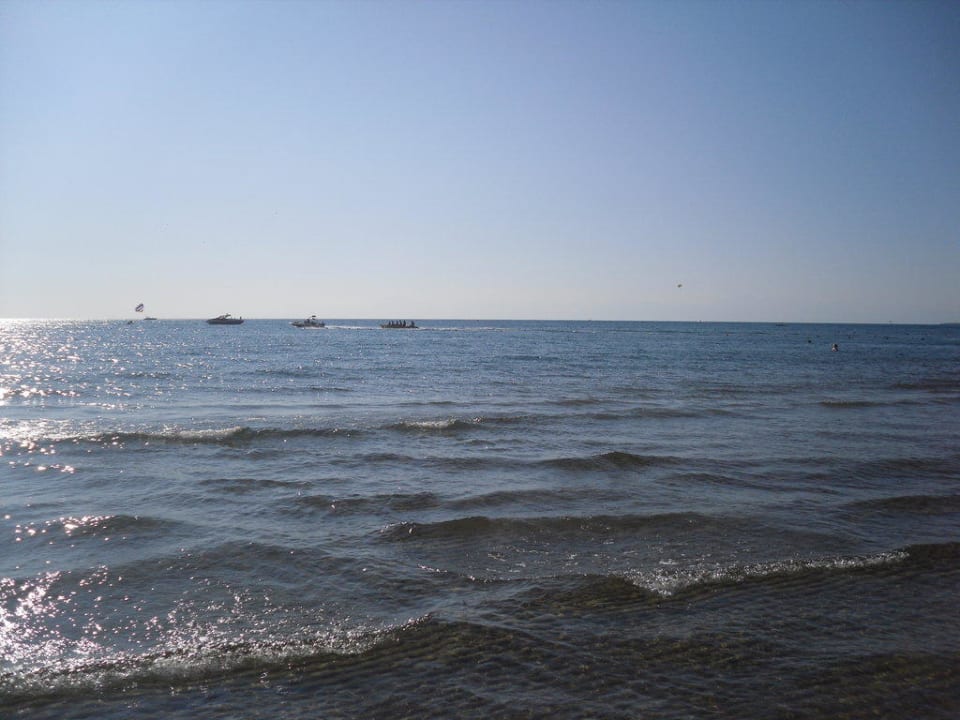 Strand Grand Seker Hotel