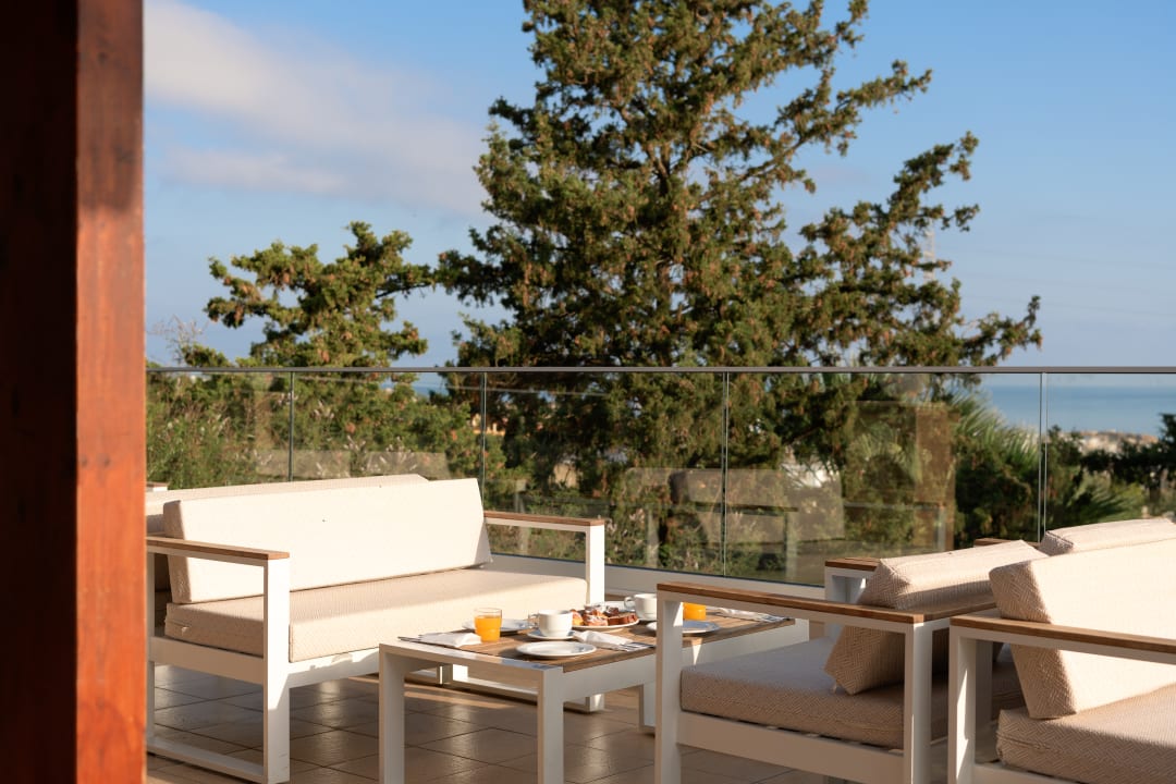 Gastro Asterias Village Resort