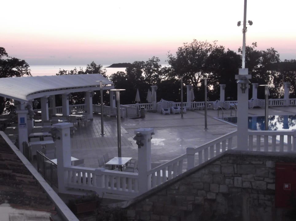 Blick vom Balkon zum Pool / Meer Maistra Select Funtana All Inclusive Resort