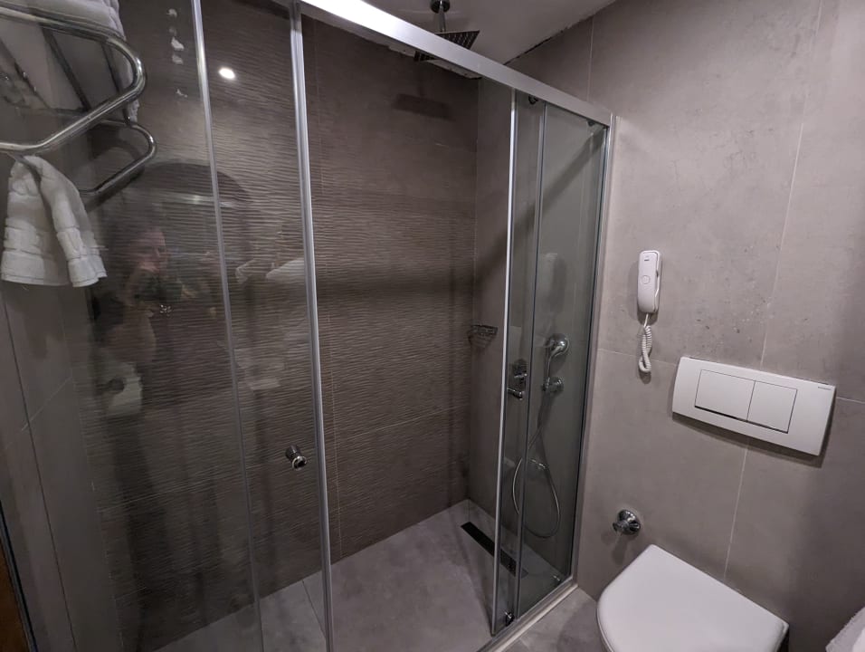 Zimmer Side Story Resort & Spa