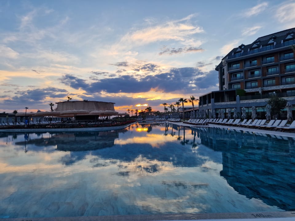Pool Lago Hotel
